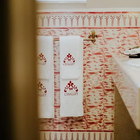 ゲストハウス シャレット フォンテ ノヴァ 4*